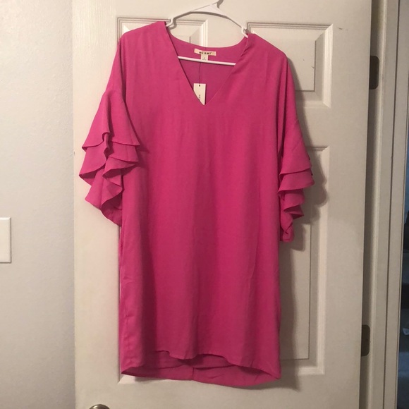 miami Dresses & Skirts - NWT Dress